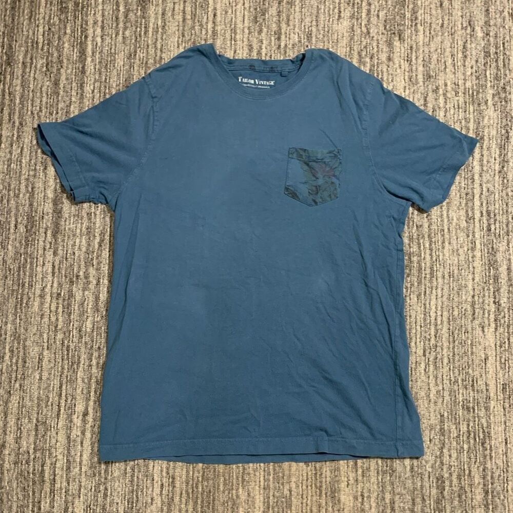 Tailor Vintage Men's Large Connecticut Originals 100% Cotton Blue T-Shirt Pocket